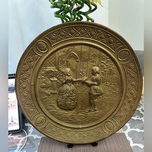 Embossed brass decretive plate Vintage Hangable Wall